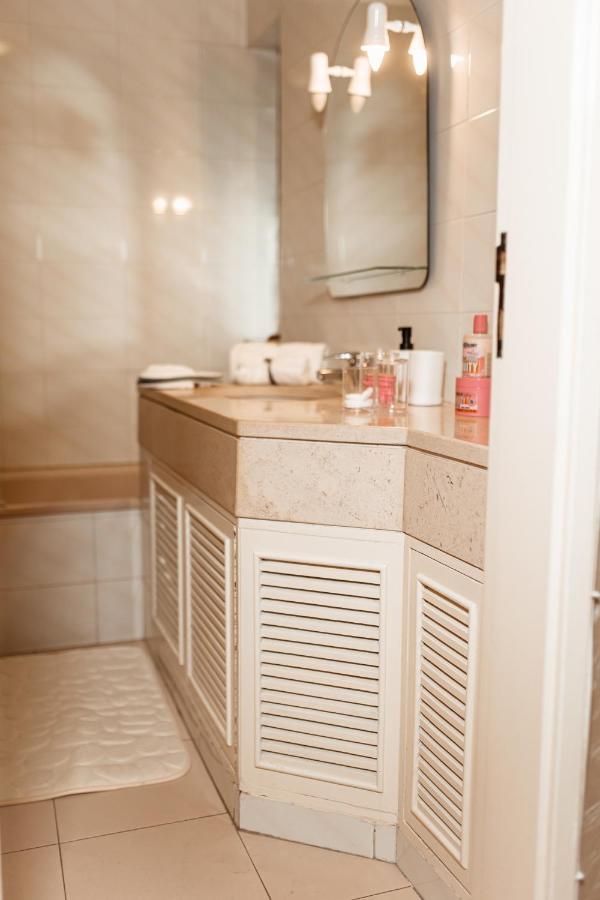 Apartment In Lisbon With 3 Bedroom Cozy Experience Loures Eksteriør bilde